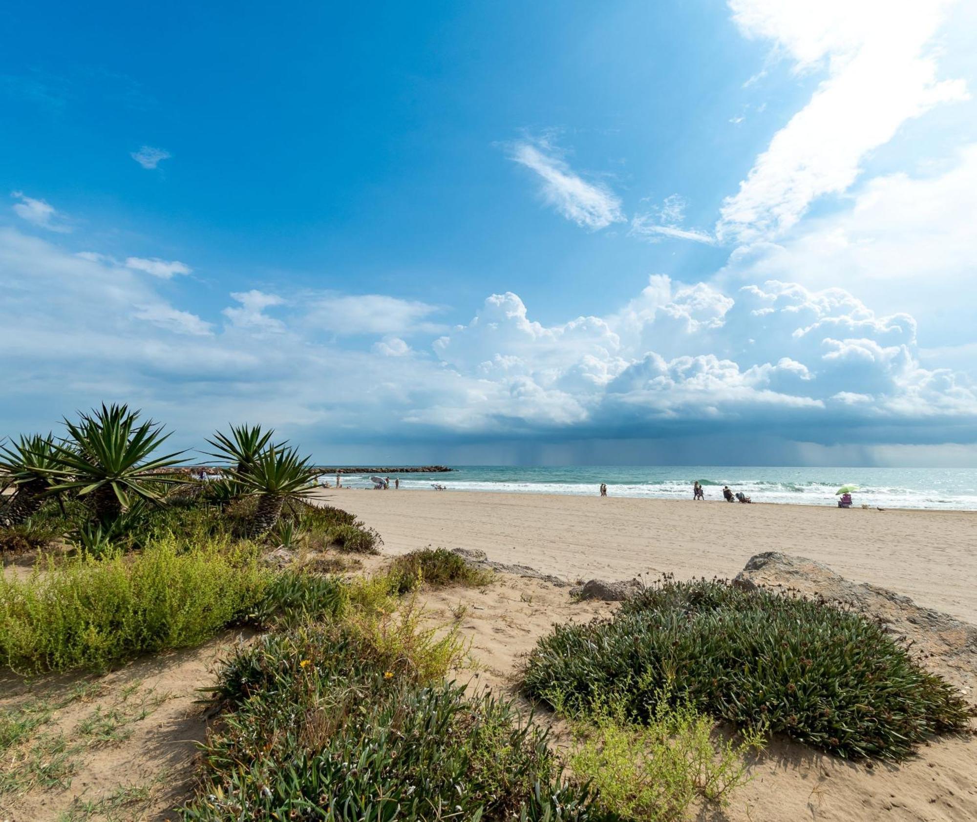 Apartamento Mediterraneo Tranquilo Y Familiar Apartment บาเลนเซีย ภายนอก รูปภาพ