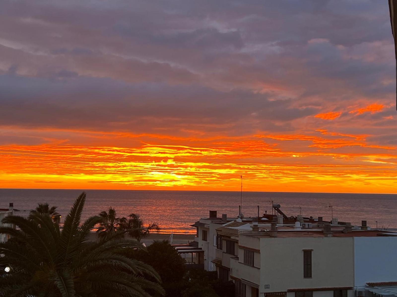 Apartamento Mediterraneo Tranquilo Y Familiar Apartment บาเลนเซีย ภายนอก รูปภาพ